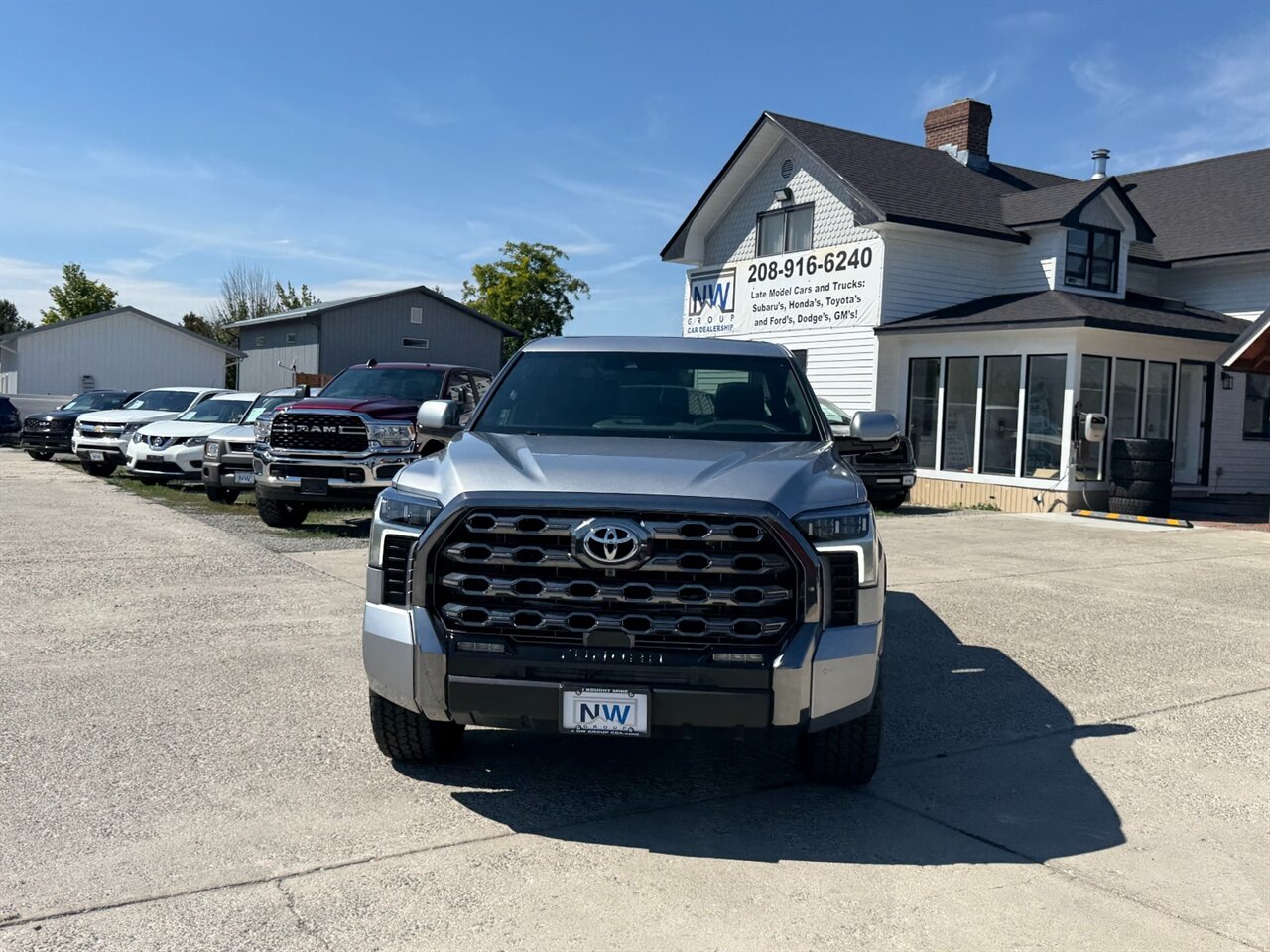 2024 Toyota Tundra Platinum  4X4. Amazing Truck. 1 Owner. Fully Optioned! - Photo 6 - Post Falls, ID 83854