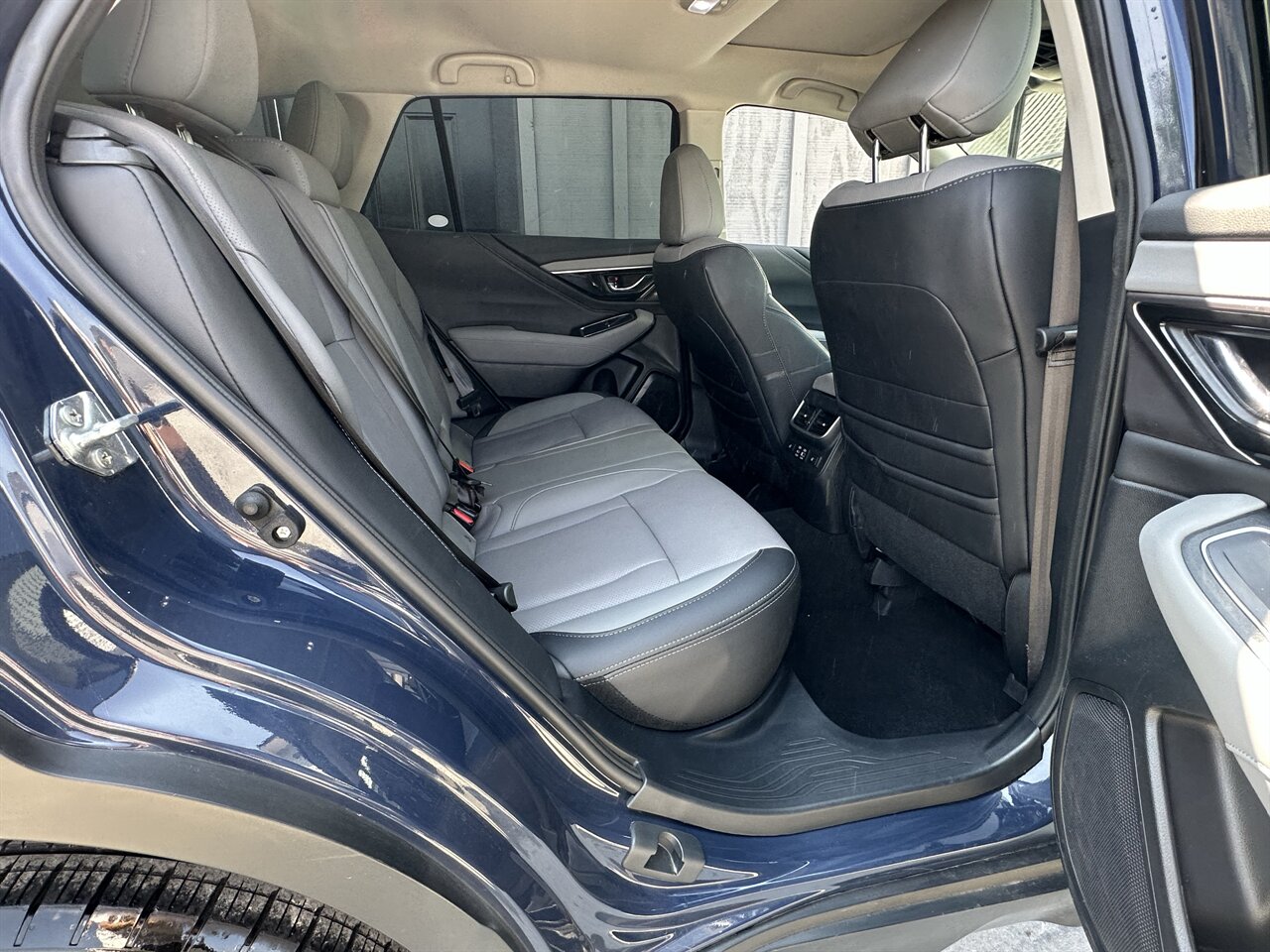 2024 Subaru Outback Limited XT 14k miles! Very Low Miles, Extremely Nice Color, Excellent Condition! - Photo 7 - Post Falls, ID 83854