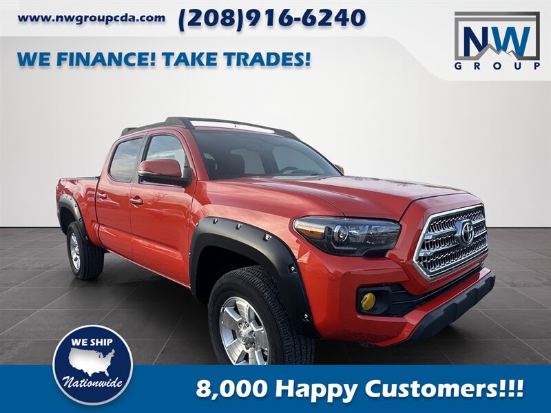 2016 Toyota Tacoma SR5 V6.  Heated Seats, New Tires, Nice Tacoma!