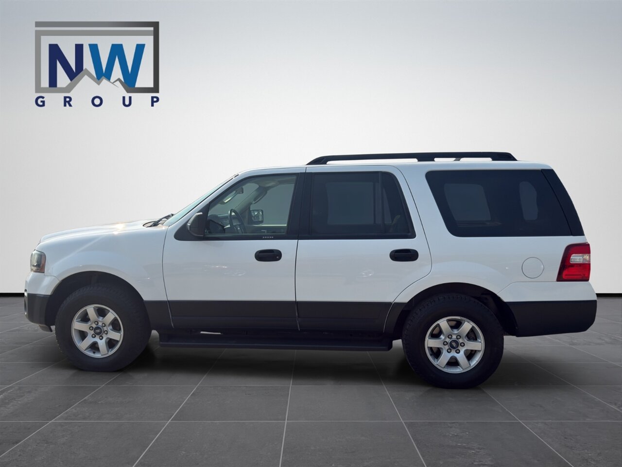 2015 Ford Expedition XL Fleet. Drives Amazing, Very Well Upkept, Low miles! - Photo 5 - Post Falls, ID 83854