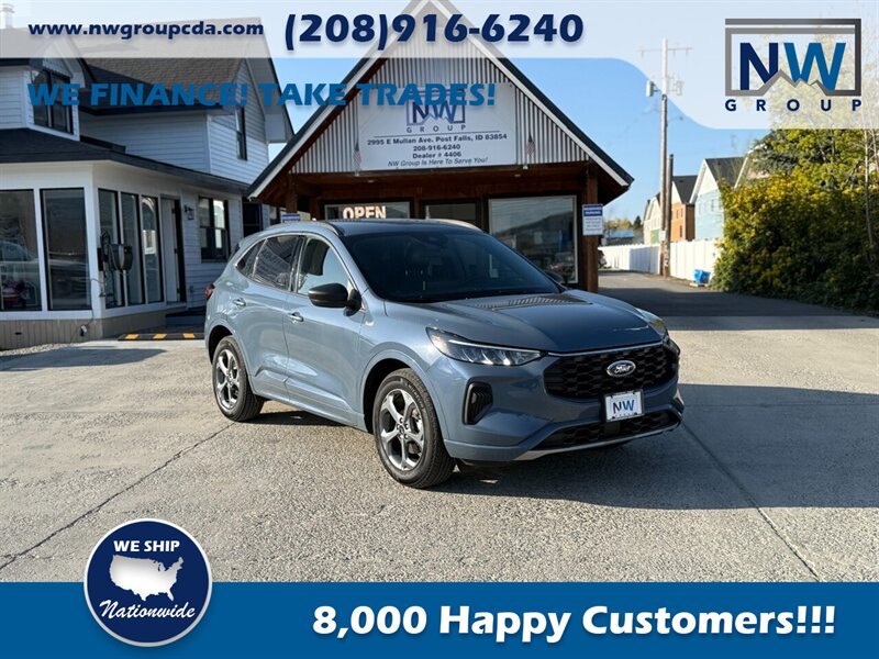 2024 Ford Escape ST-Line.  AWD. Low Miles, Beautiful Shape. Fully Inspected!