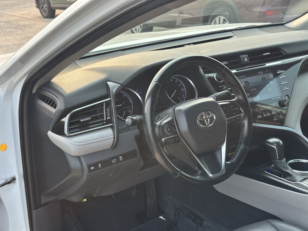2020 Toyota Camry Hybrid XLE - Photo 5 - Post Falls, ID 83854