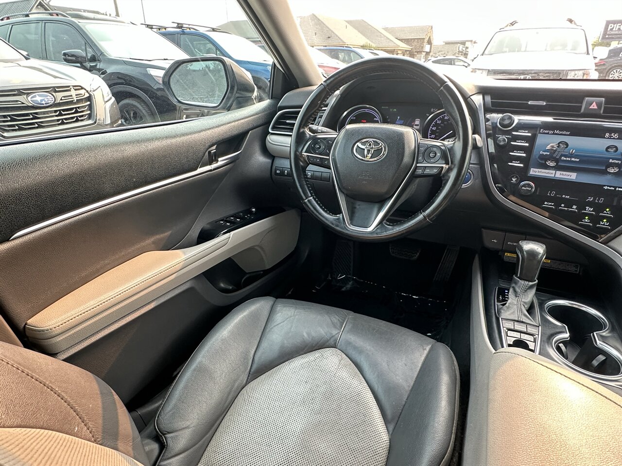 2020 Toyota Camry Hybrid XLE - Photo 9 - Post Falls, ID 83854
