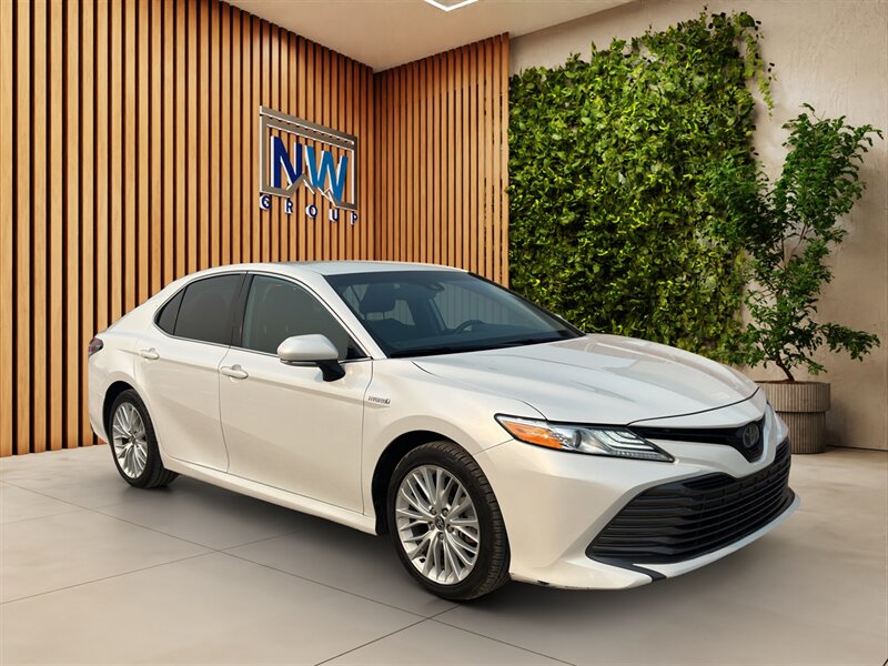 2020 Toyota Camry Hybrid XLE  75k miles, Very Well Maintained, Spacious Sedan!