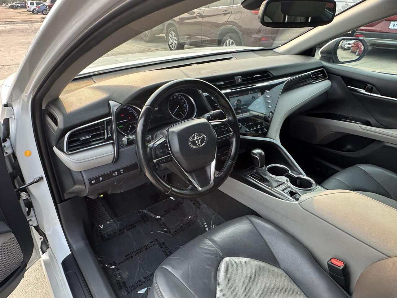 2020 Toyota Camry Hybrid XLE - Photo 4 - Post Falls, ID 83854
