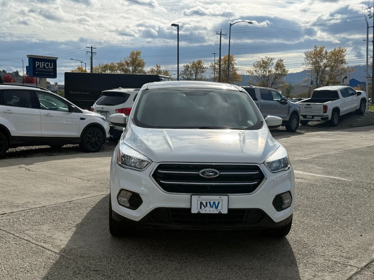 2017 Ford Escape SE.  46k miles, AWD, Very Good Shape! - Photo 2 - Post Falls, ID 83854