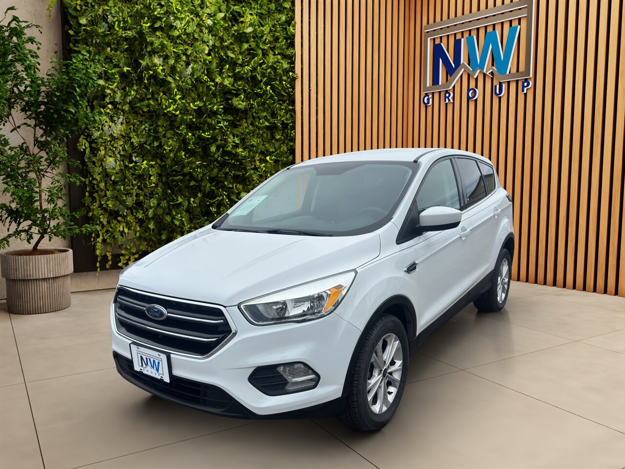 2017 Ford Escape SE New Tires! 46k miles, AWD, Very Good Shape! - Photo 3 - Post Falls, ID 83854