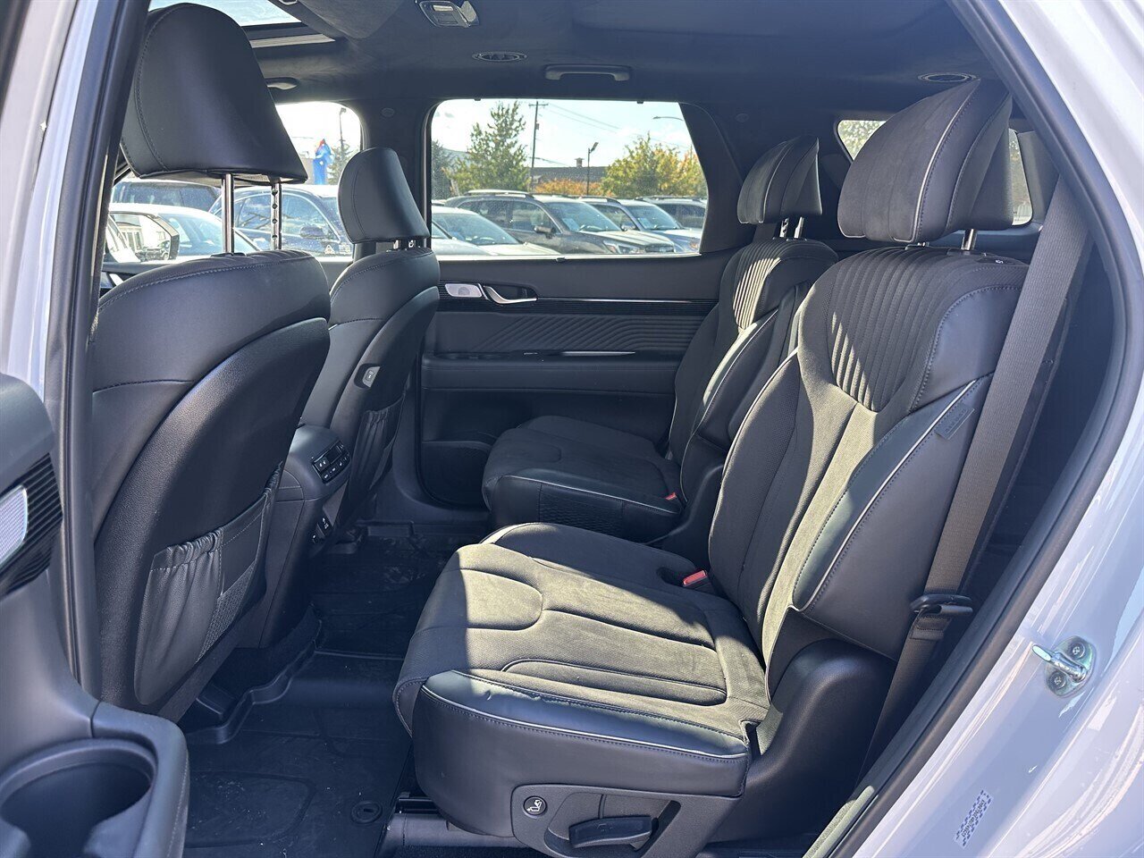 2024 Hyundai PALISADE Calligraphy.  All Options! Self Driving. Automatic Parking, Massage Seats and MORE!! - Photo 8 - Post Falls, ID 83854