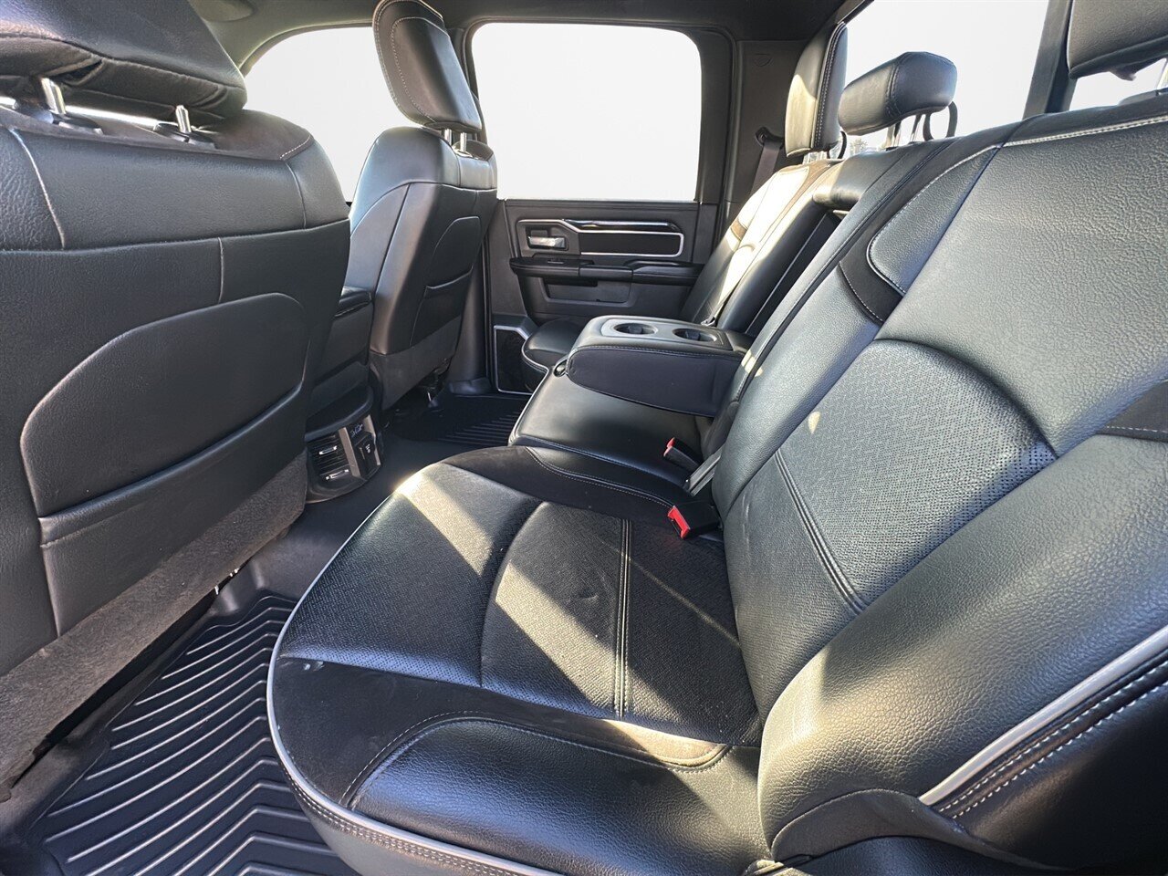 2022 RAM 2500 Laramie Powerful heavy-duty luxury pickup, Refined Strength with Towing Dominance! - Photo 9 - Post Falls, ID 83854