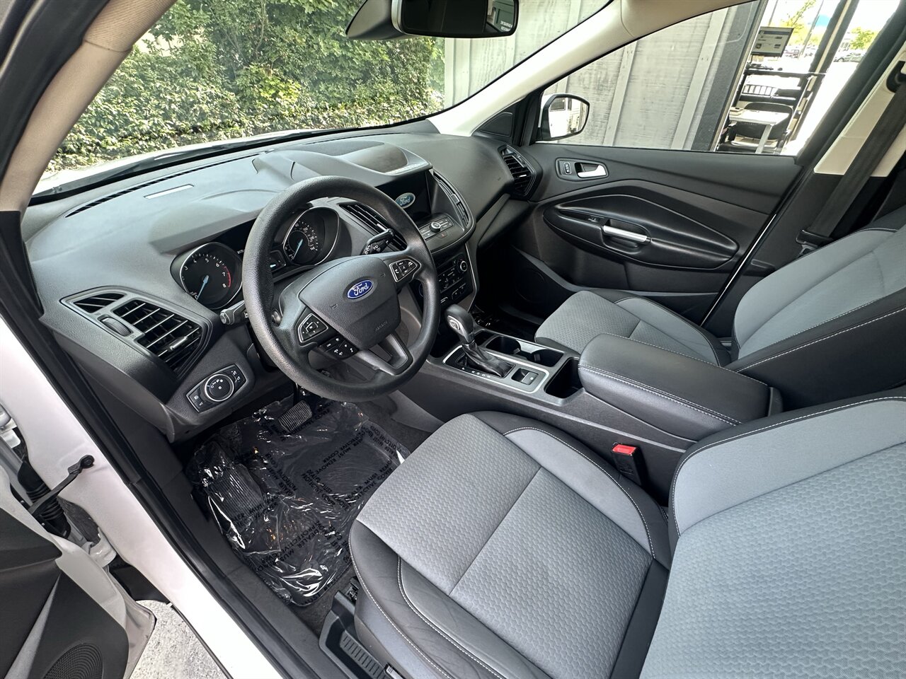 2019 Ford Escape SE - Photo 5 - Post Falls, ID 83854