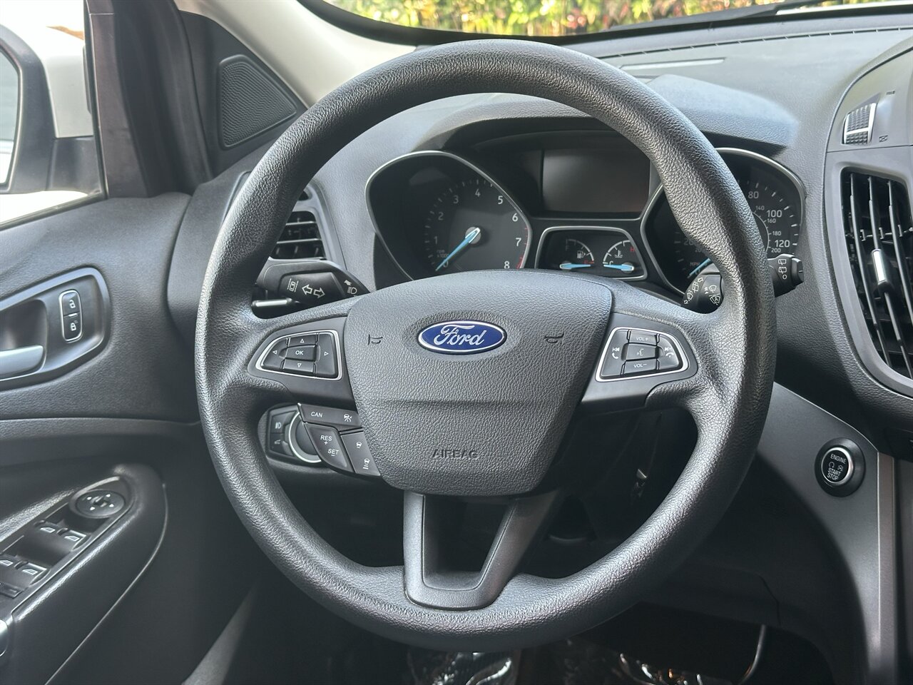 2019 Ford Escape SE - Photo 9 - Post Falls, ID 83854