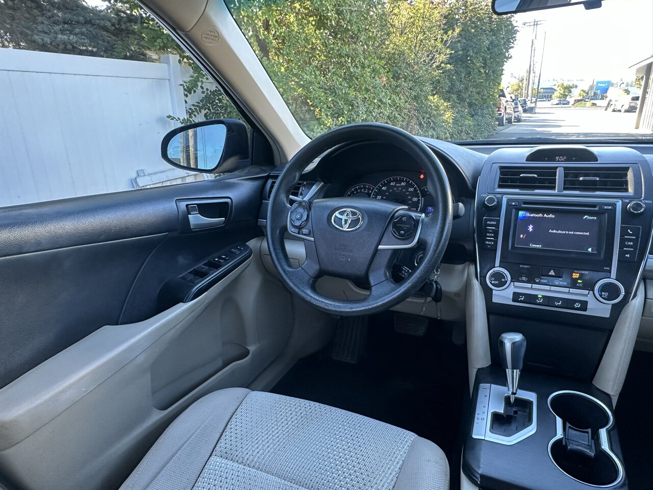 2013 Toyota Camry LE - Photo 5 - Post Falls, ID 83854