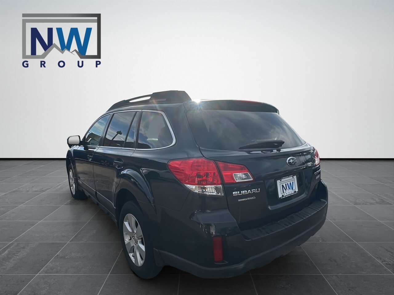 2012 Subaru Outback 2.5i Premium  AWD, Heated Seats, Amazing Shape! - Photo 5 - Post Falls, ID 83854