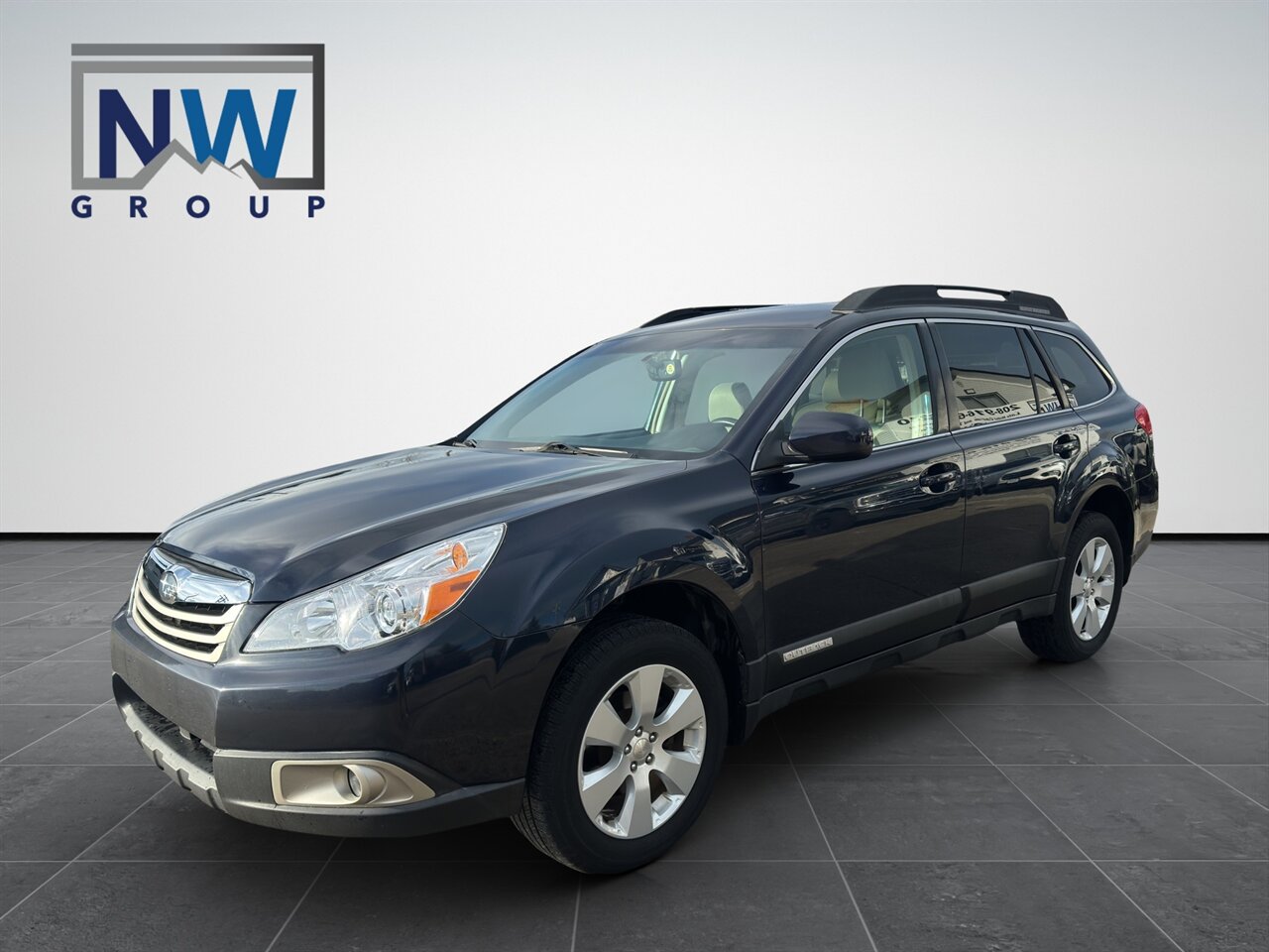 2012 Subaru Outback 2.5i Premium  AWD, Heated Seats, Amazing Shape! - Photo 3 - Post Falls, ID 83854