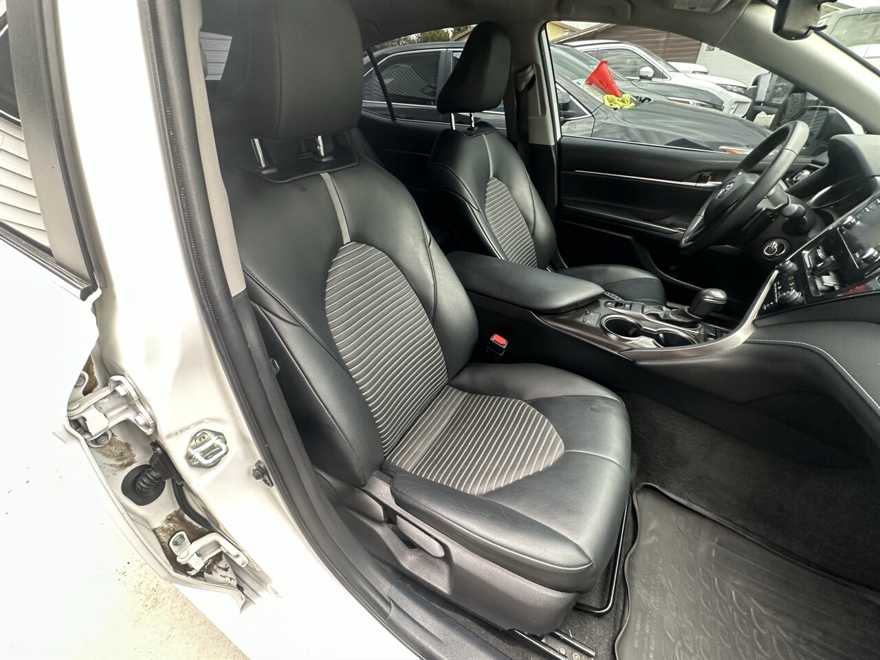 2021 Toyota Camry SE AWD, Only 66k miles, Amazing All Wheel Drive Sedan! - Photo 8 - Post Falls, ID 83854