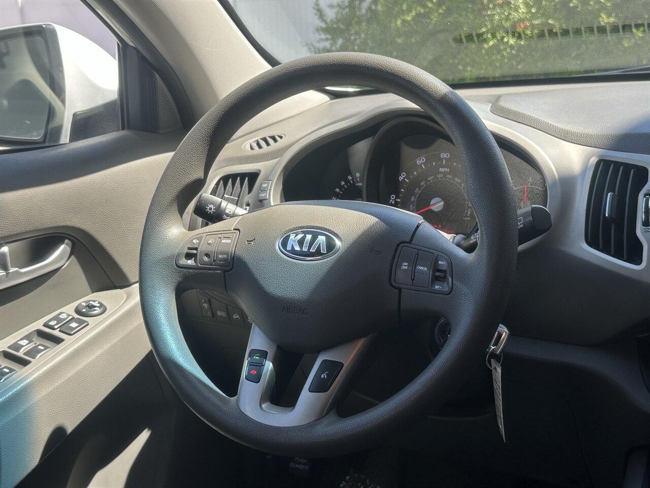 2014 Kia Sportage LX - Photo 10 - Post Falls, ID 83854