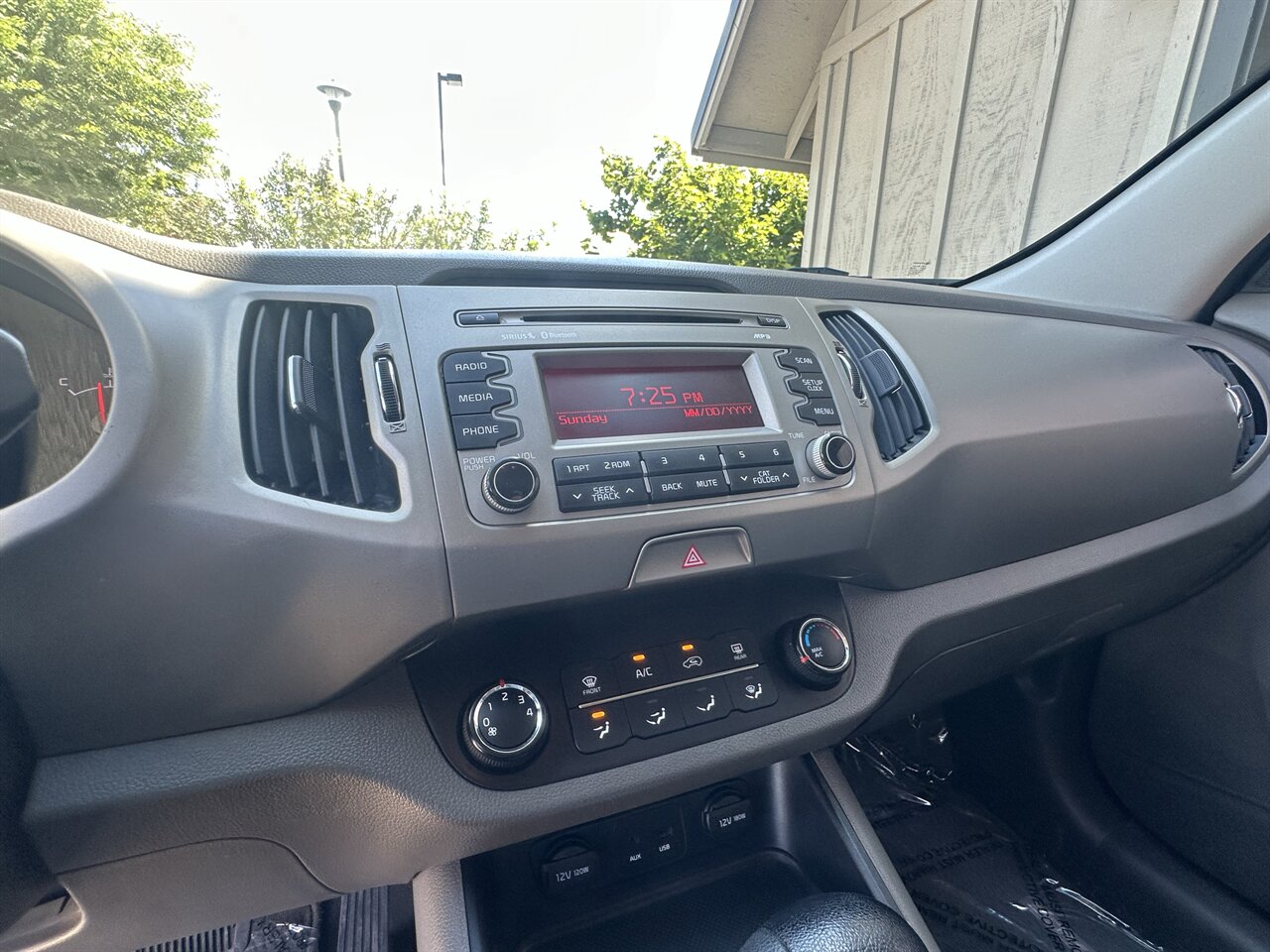 2014 Kia Sportage LX - Photo 9 - Post Falls, ID 83854