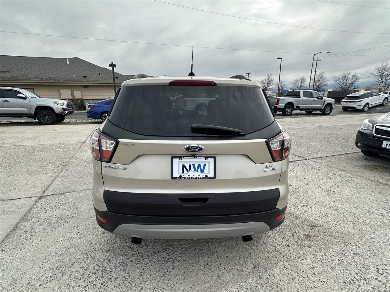 2018 Ford Escape SE  Spacious, 4WD, Great Price! - Photo 8 - Post Falls, ID 83854