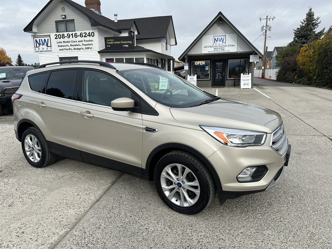 2018 Ford Escape SE  Spacious, 4WD, Great Price! - Photo 5 - Post Falls, ID 83854