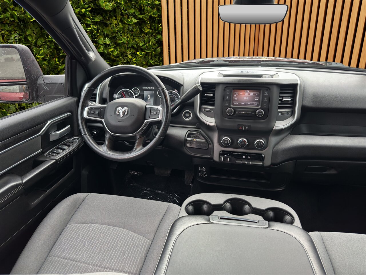 2024 RAM 2500 Big Horn Factory Lift with Custom Brand Wheels and Tires, 4k miles, Superb truck! - Photo 5 - Post Falls, ID 83854