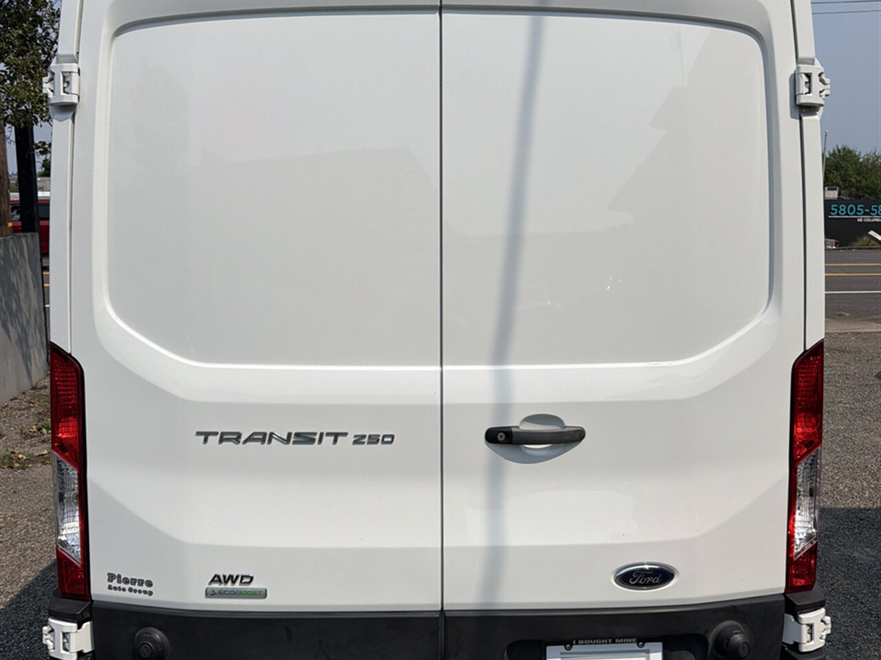 2024 Ford Transit 250 High roof AWD new tires Leather - Photo 5 - Post Falls, ID 83854