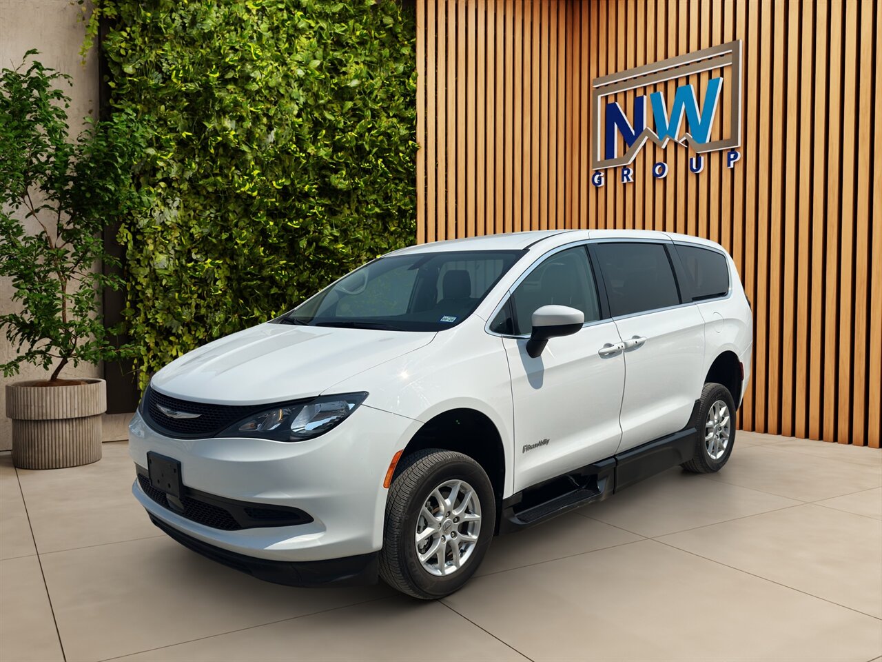 2022 Chrysler Voyager LX. Handicap Van with Wheel Chair Included! - Photo 3 - Post Falls, ID 83854
