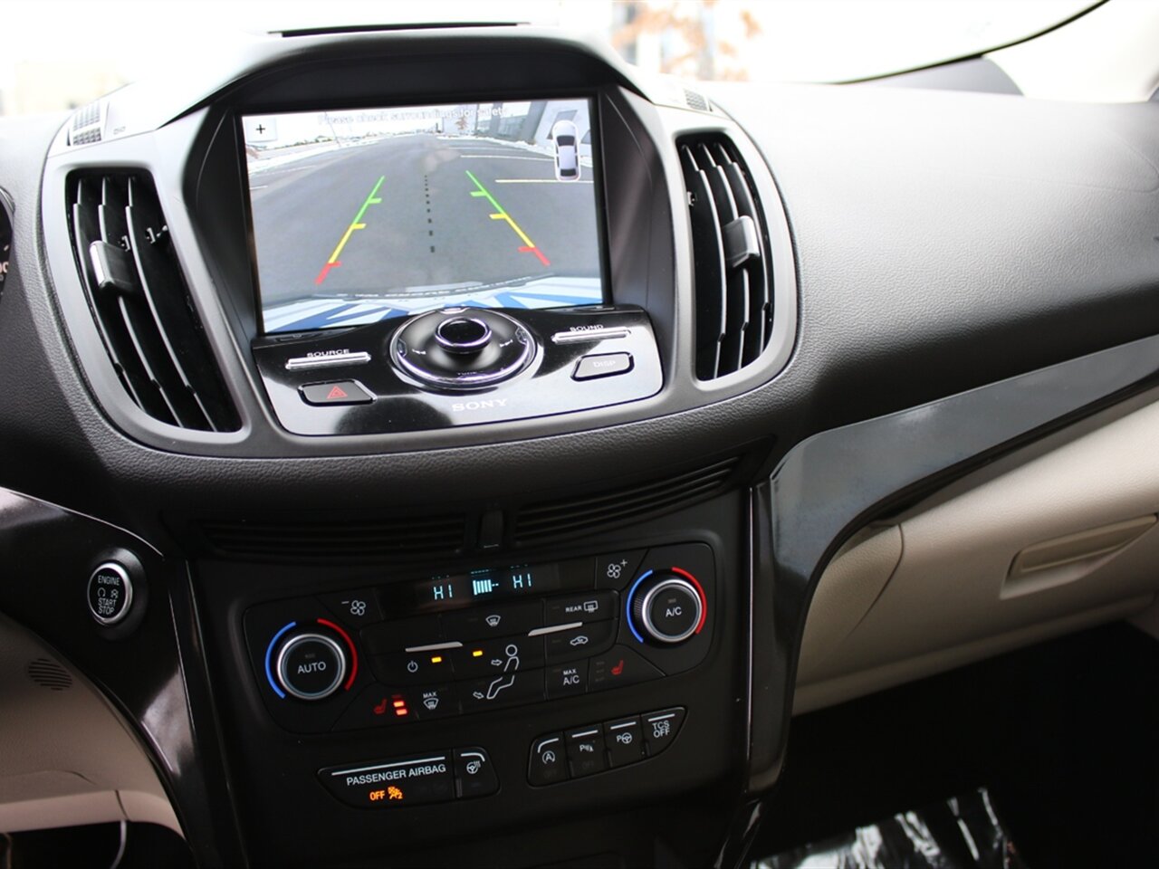 2018 Ford Escape Titanium - Photo 9 - Post Falls, ID 83854