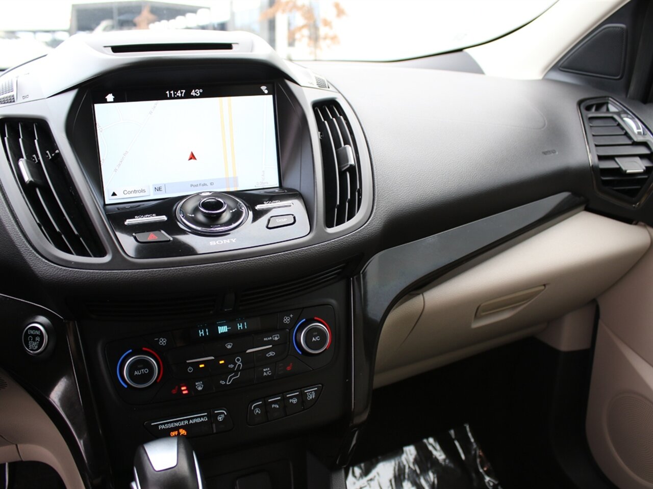 2018 Ford Escape Titanium - Photo 8 - Post Falls, ID 83854