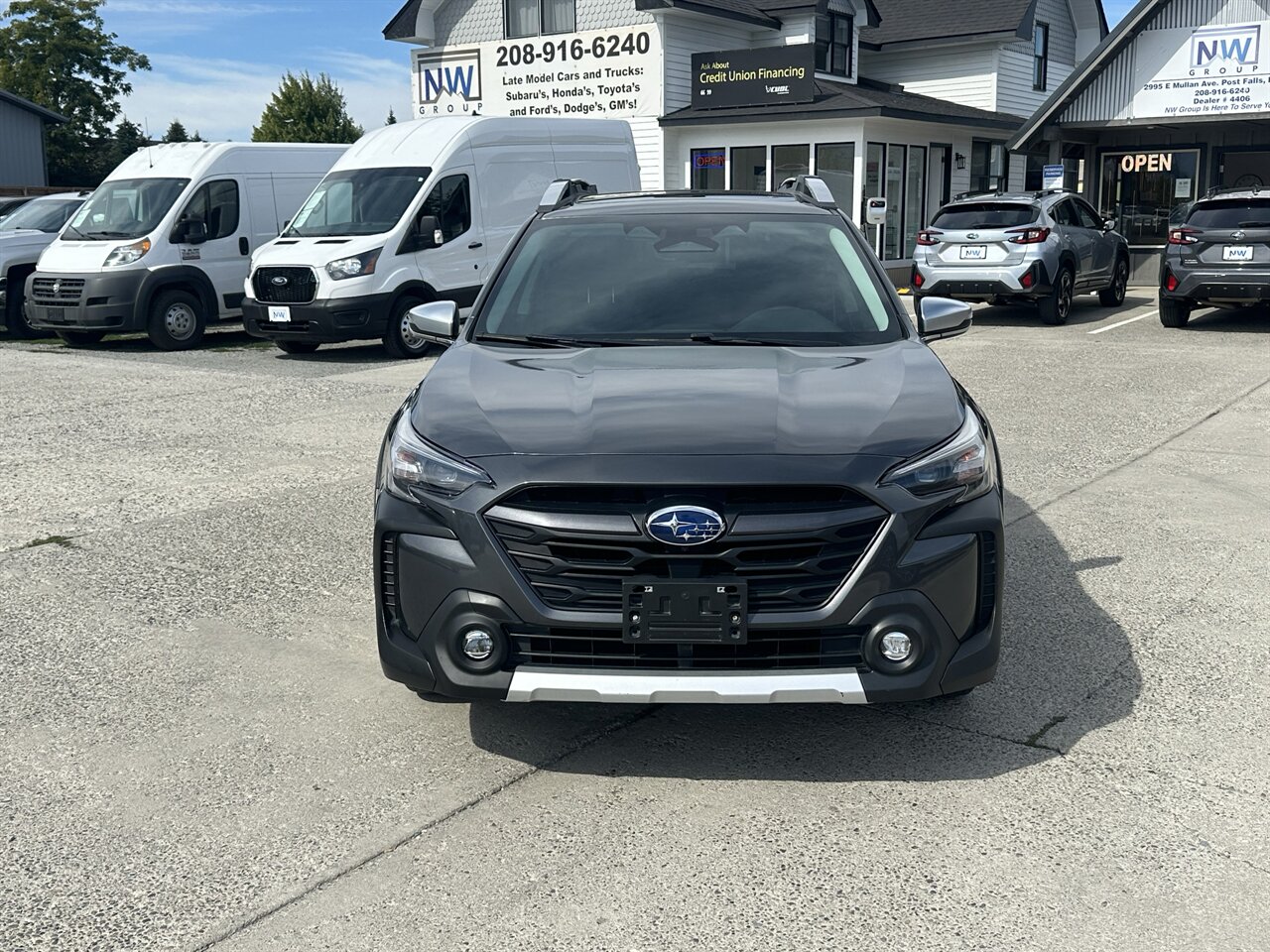 2023 Subaru Outback Touring XT. Fully Loaded - Heated and Cooled Front Seats, Navigation, Sunroof! - Photo 2 - Post Falls, ID 83854