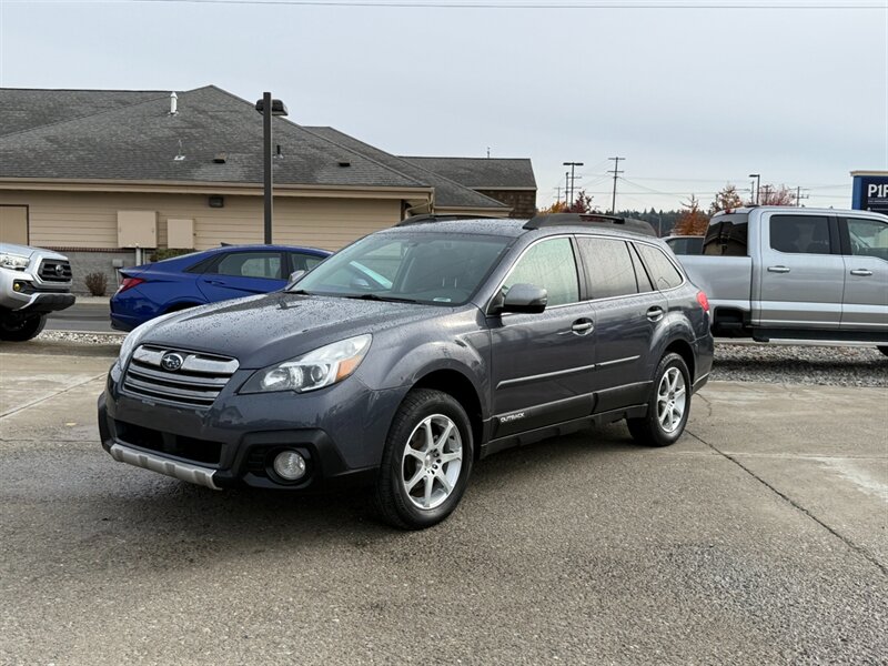 2014 Subaru Outback 2.5i Limited's photo