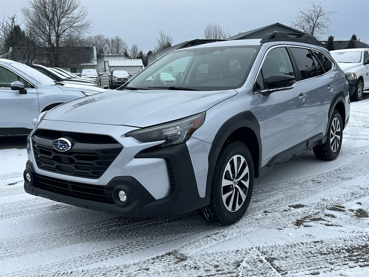 2025 Subaru Outback Premium - Photo 3 - Post Falls, ID 83854