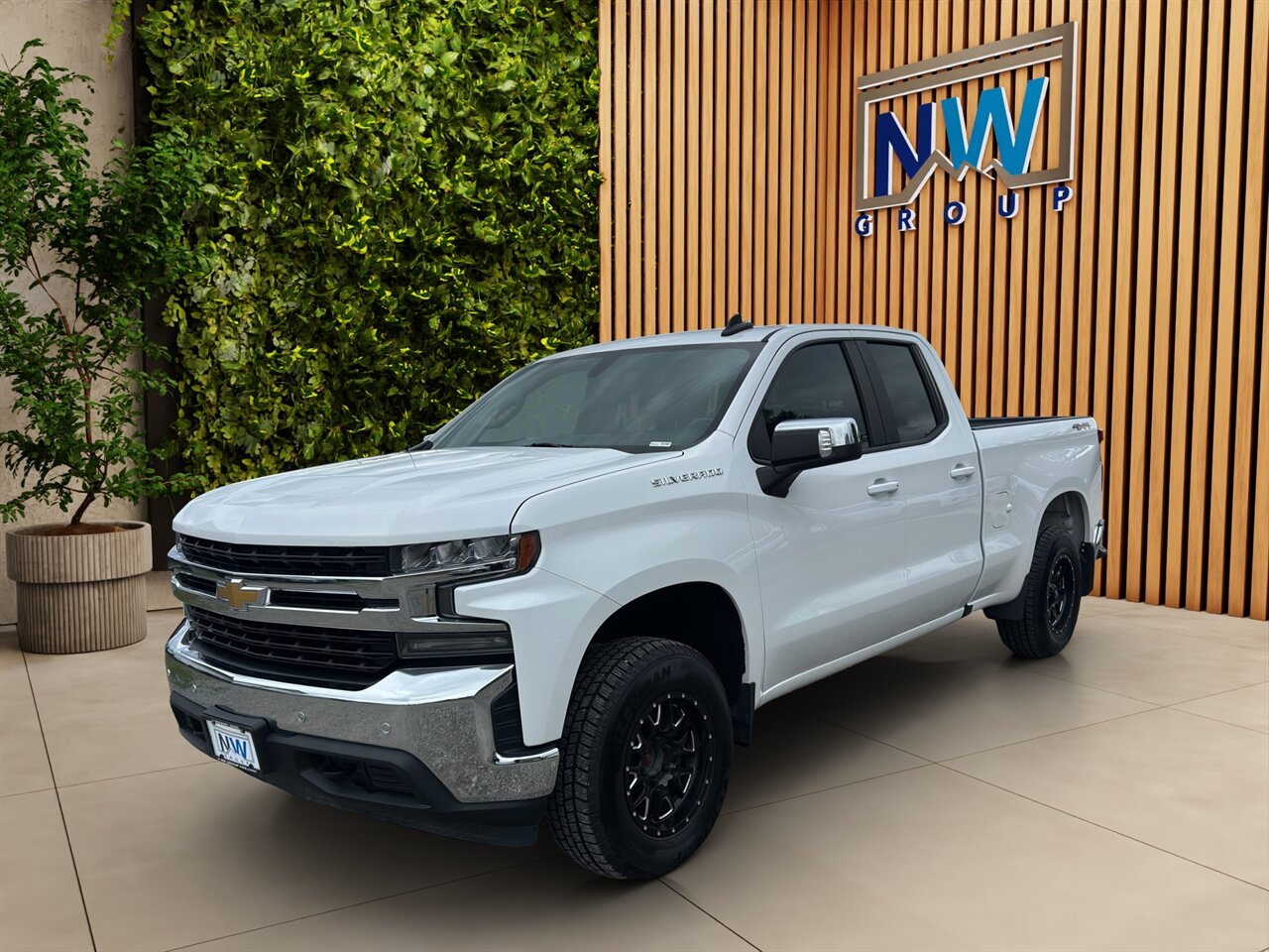 2020 Chevrolet Silverado 1500 LT 4x4. 78k miles, Crew Cab! - Photo 3 - Post Falls, ID 83854