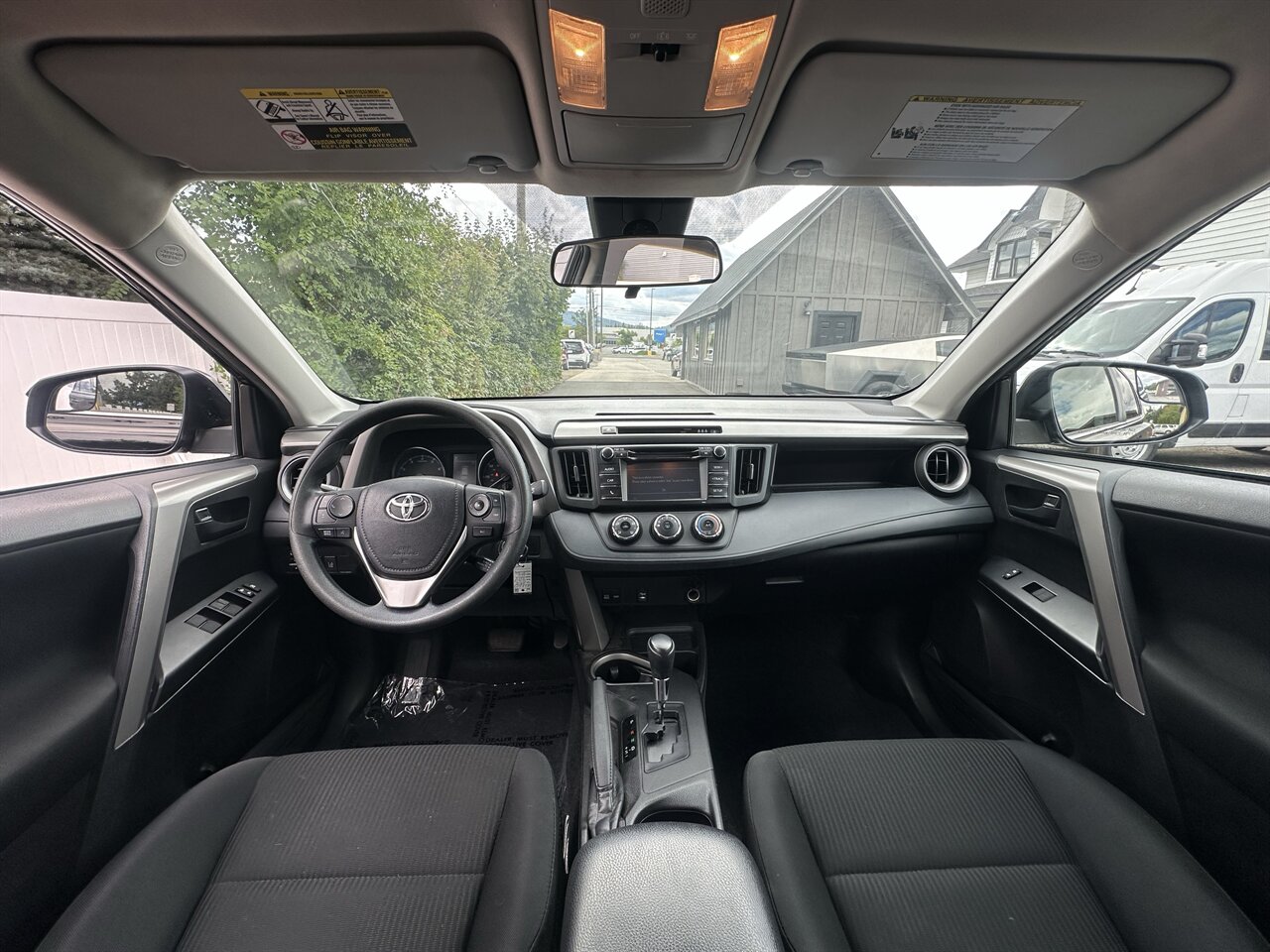 2018 Toyota RAV4 LE - Photo 4 - Post Falls, ID 83854