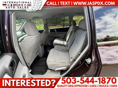 2013 Toyota Highlander   - Photo 11 - Portland, OR 97216