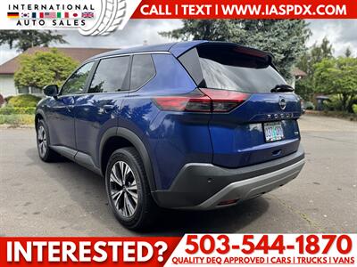 2023 Nissan Rogue SV   - Photo 3 - Portland, OR 97216