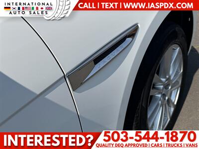 2020 Jaguar F-PACE 30t Prestige - Photo 13 - Portland, OR 97216