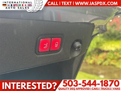 2017 Mercedes-Benz 550 4MATIC - 4.7L Twin Turbo V8   - Photo 13 - Portland, OR 97216