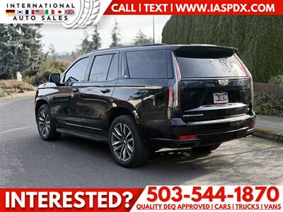 2023 Cadillac Escalade Sport   - Photo 3 - Portland, OR 97216