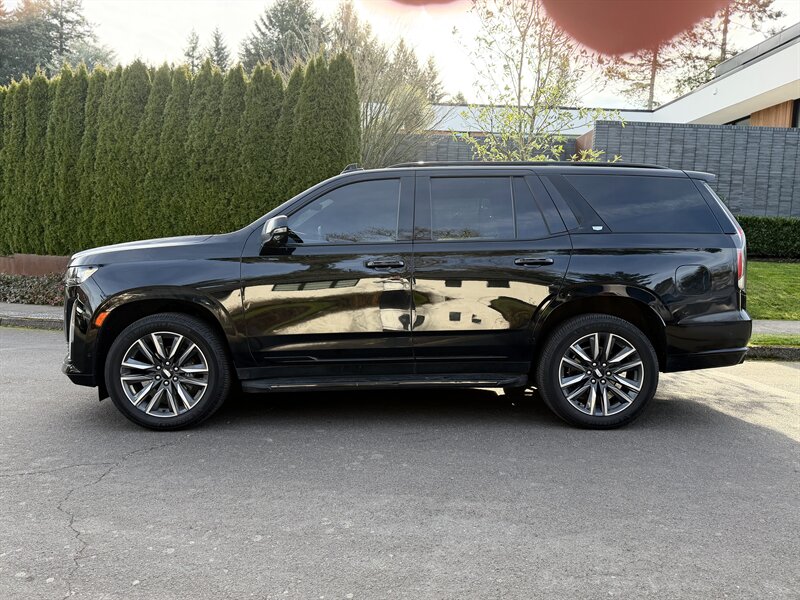 2023 Cadillac Escalade Sport  