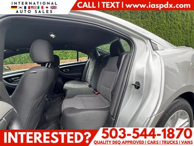 2013 Ford Taurus SEL   - Photo 9 - Portland, OR 97216