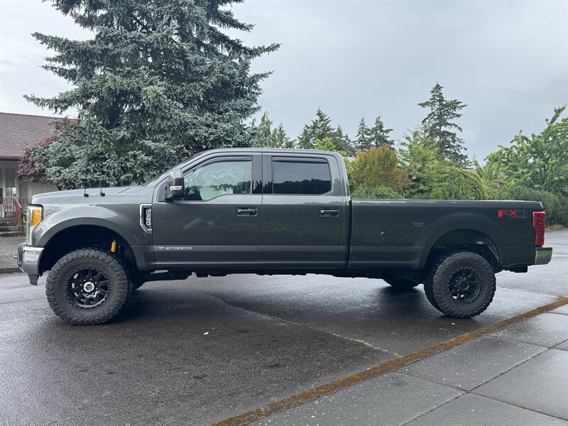 2017 Ford F-350 King Ranch  