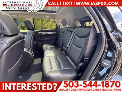 2017 Cadillac XT5 Luxury - 3.6L V6 - Photo 12 - Portland, OR 97216