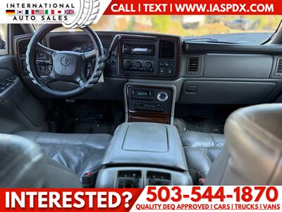 2002 Cadillac Escalade   - Photo 13 - Portland, OR 97216