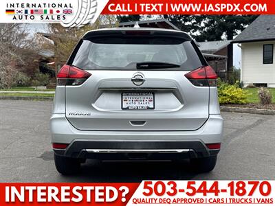 2017 Nissan Rogue S   - Photo 4 - Portland, OR 97216