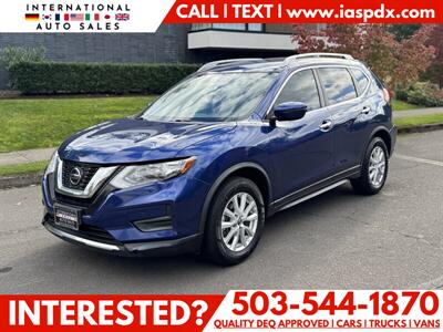 2018 Nissan Rogue SV   - Photo 1 - Portland, OR 97216