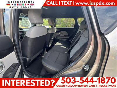 2015 Kia Soul +   - Photo 9 - Portland, OR 97216
