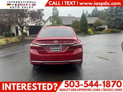 2017 Honda Accord Sport   - Photo 4 - Portland, OR 97216