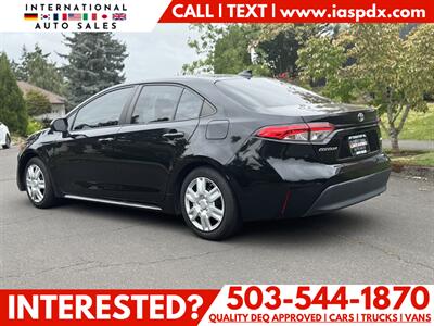2023 Toyota Corolla LE   - Photo 3 - Portland, OR 97216