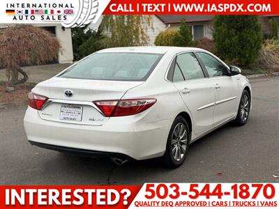 2017 Toyota Camry Hybrid LE - 42 MPG - Photo 5 - Portland, OR 97216