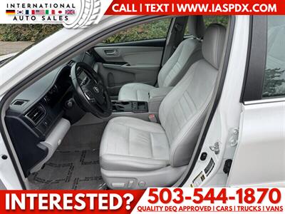 2017 Toyota Camry Hybrid LE - 42 MPG - Photo 7 - Portland, OR 97216